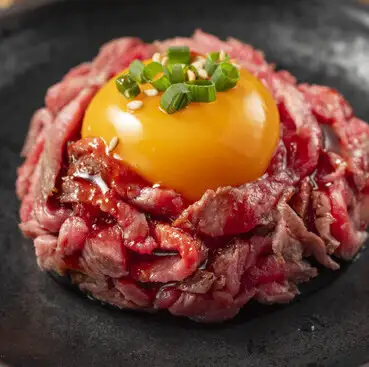 這裡不只有烤肉！他們還有各種純手工製作的菜餚。