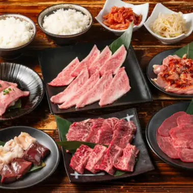 Enjoy high-quality Japanese Black Wagyu beef at reasonable prices! A variety of carefully crafted courses.