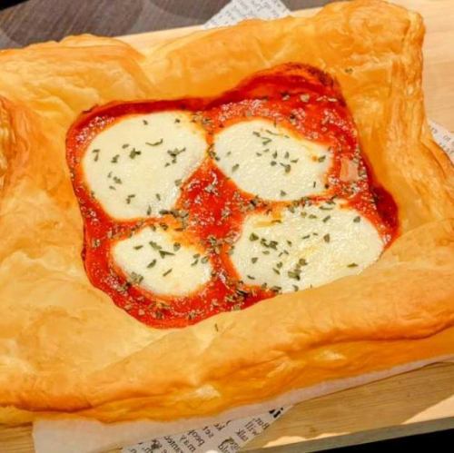 カチョカバロマルゲリータ
