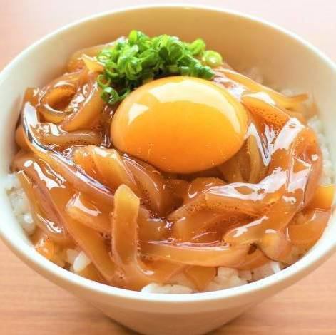 函館イカ漬け丼/イクラと鮭の親子丼