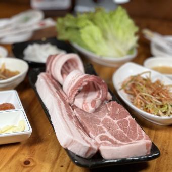 All-you-can-eat samgyeopsal platter (2,900 yen including tax)