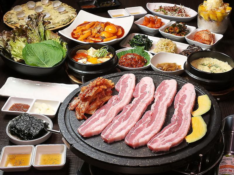 Lunch_Samgyeopsal set (2 servings of samgyeopsal, 2 a la carte dishes and 2 soft drinks)