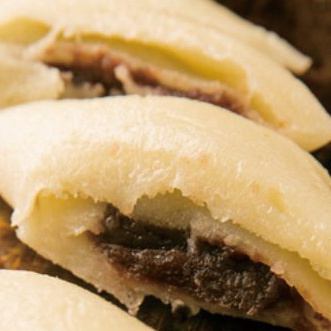 【新感覚デザート】鉄板で焼き上げる『あんこ巻き』♪