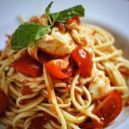 ブファラとミントの冷製トマトパスタ
