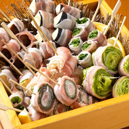 当店新名物!!野菜巻き串♪人気の焼き鳥ラインナップを強化!!定番メニューはもちろん野菜巻き串始めました◎