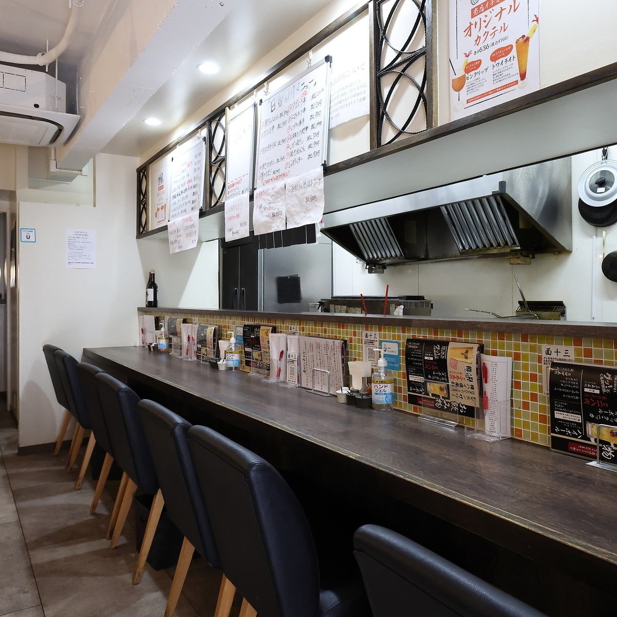 おひとり様でのご来店も大歓迎です！お気軽にお越しください！