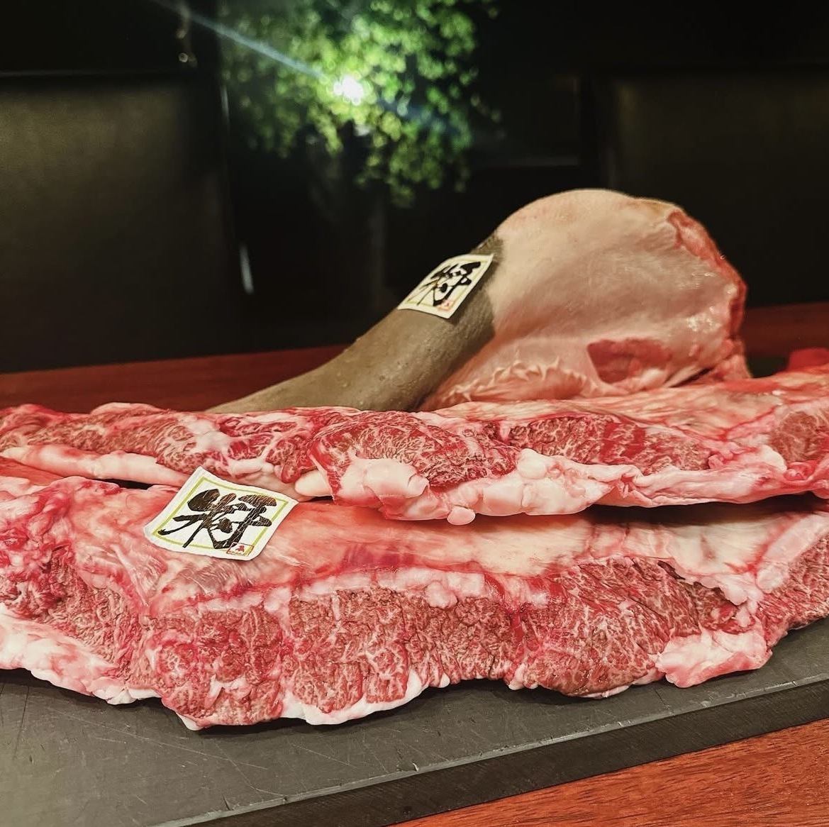日本各地のおいしいお肉をぜひご堪能下さい。