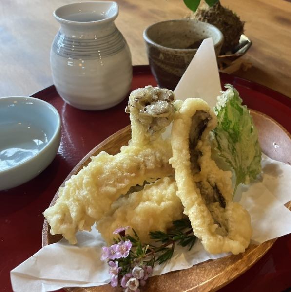 今が旬!職人技が光る☆サクふわ極上の「鱧の天ざるそば」で贅沢なひとときを♪