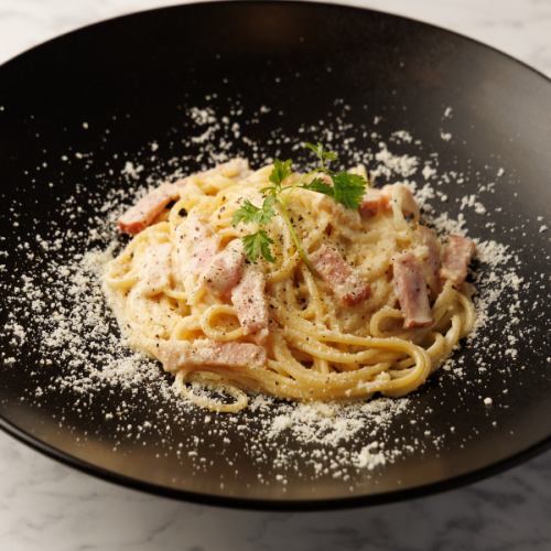 超濃厚カルボナーラ 