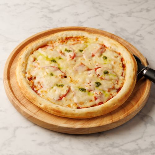 トマトベーコンピザ