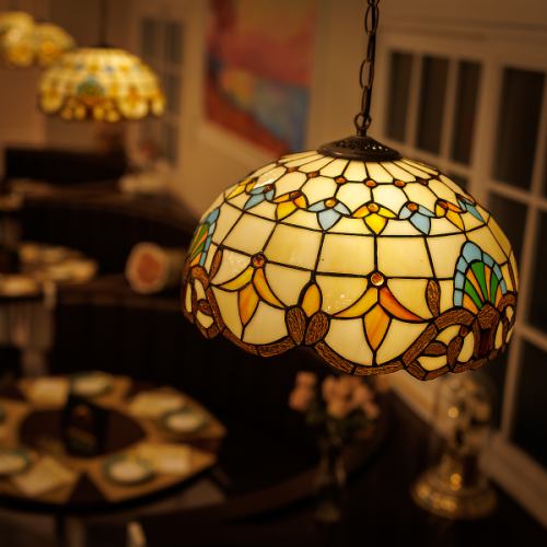 優雅な非日常空間◆地中海のような幻想的リストランテ