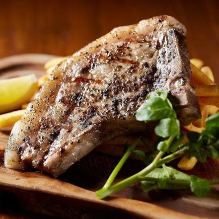 【3H飲放付】豚肩ロース炭火焼or本日の鮮魚のムニエルから選べるメイン含む全8品5410円⇒4500円