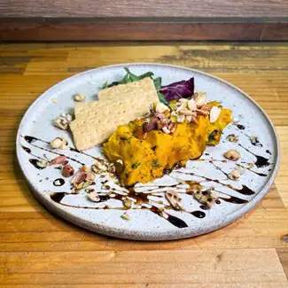 北海道産栗かぼちゃとローストナッツのチーズテリーヌ