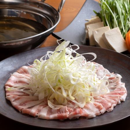 ■滿意的套餐■主菜是3種肉或嚴選的鴨肉涮鍋（附3小時無限暢飲，9道菜5,000→4,500日元）