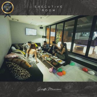 [Executive] Private room "Executive" is a completely private room that is guided by a dedicated elevator from Giraffe.You can enjoy your meal as if you were abroad in a space like a resort hotel.Please contact us as it will be a complete reservation system.