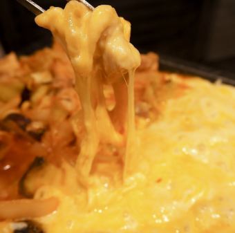 Cheese dakgalbi for two