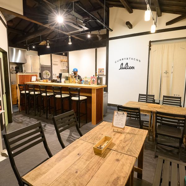 A special seat where you can enjoy the aroma of food wafting from the kitchen◎There are 5 seats at the appetite-stimulating counter♪In the evening, you can enjoy a bar-style atmosphere.Even if you are alone, you are welcome! Please feel free to drop by.