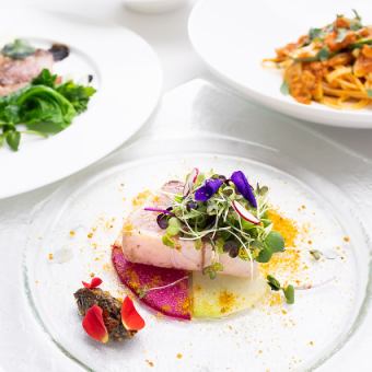 【ランチコース】前菜にパスタ・選べるメイン・デザートなど〈全6品〉3850円(税込)
