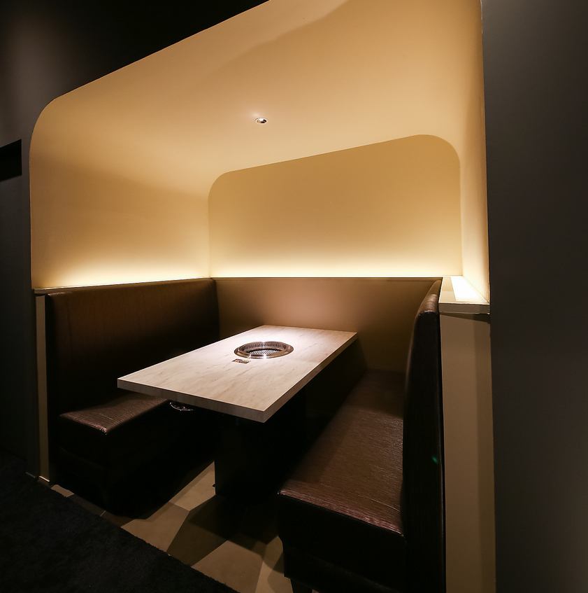 Fully equipped with private rooms ☆ Enjoy a slightly luxurious Yakiniku in a sophisticated and beautiful space.