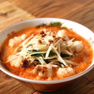 ユッケジャンホルモンラーメン