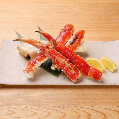 Charcoal-grilled king crab