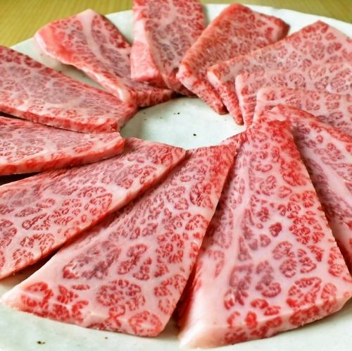 【オーナーが厳選した極上の肉】特上カルビ