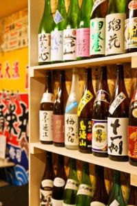 There are a lot of sake at the entrance, and some limited sake ...You can find your favorite liquor.