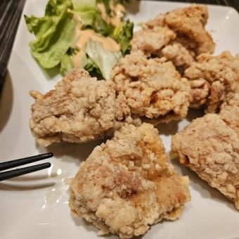 鶏のからあげ
