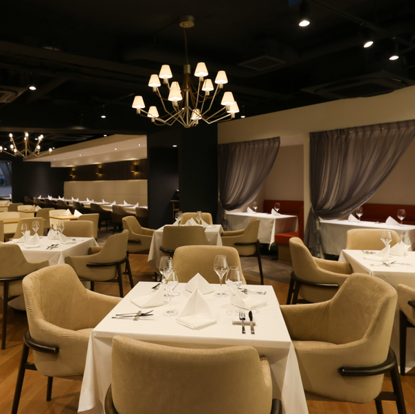It's a restaurant with a relaxing atmosphere.