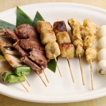 [Year-end Party Course] [Skewer Course] Draft beer included ◎ 2 hours of all-you-can-drink included! 7 dishes total 4,500 yen (tax included)