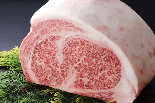 国産黒毛和牛を使用♪