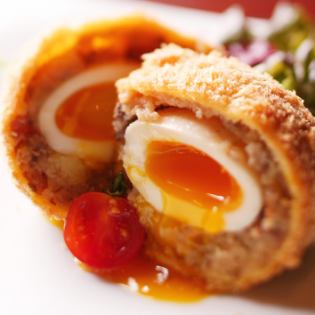 ● Beef tendon and soft-boiled egg bomb croquette