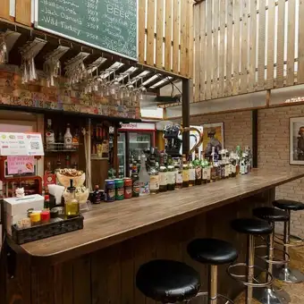 You can also enjoy chatting with the bartenders.
