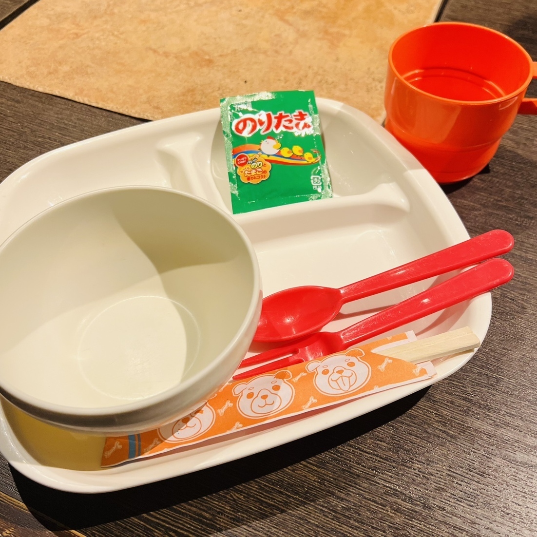 お子様メニュー、備品完備!おむつ交換スペースもあるので安心♪