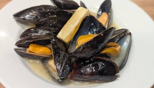 Mussels white wine steamed