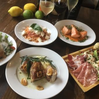 お席のご利用時間120分。飲み放題付きお得な5000円プラン
