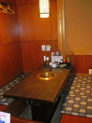 足を伸ばせる掘りごたつ