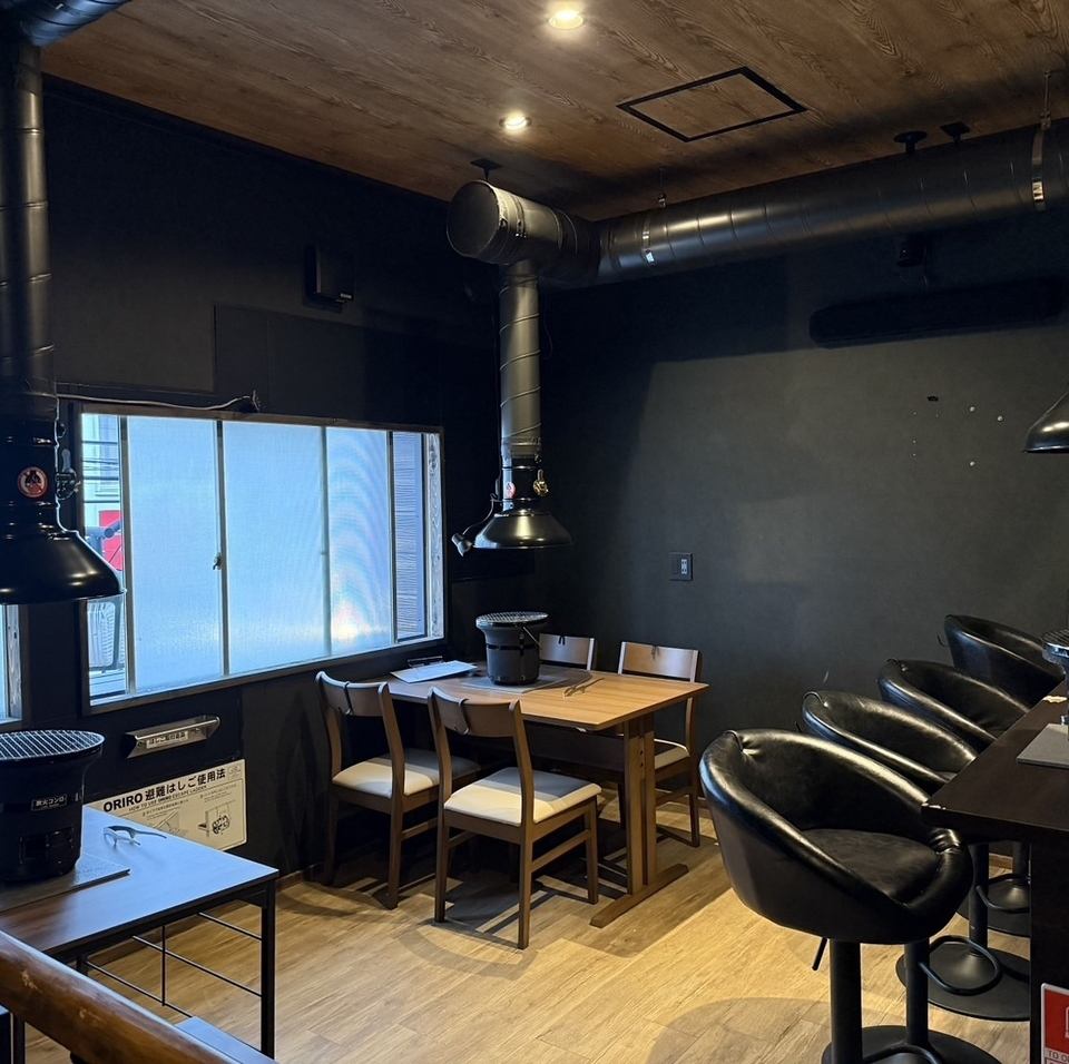 隠れ家のような雰囲気が漂うモダンな店内！デートや女子会にも◎