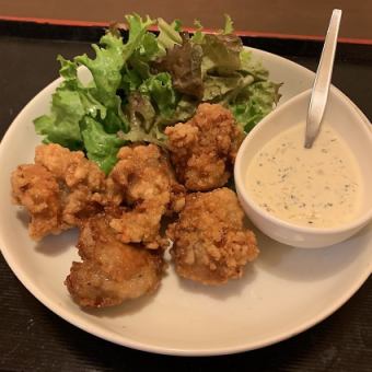 鶏のからあげ　手作りタルタルソース（南蛮仕立て）