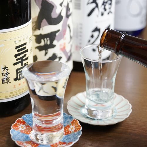 We stock 40 kinds of local sake ♪