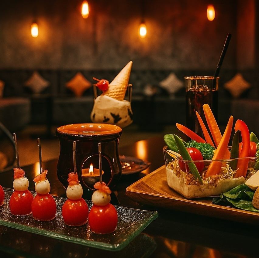 オシャレな非日常空間と絶品料理で大人な夜を◯