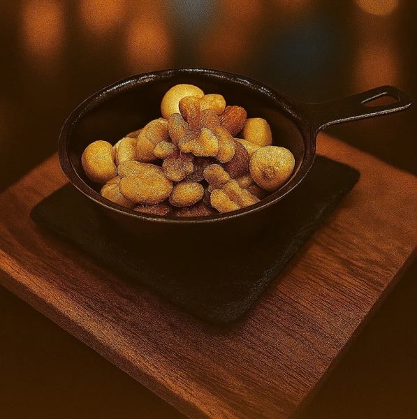 ～ローズマリー香る～海老と季節野菜のアヒージョ