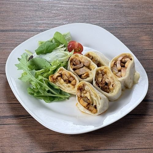 매운 닭고기 뜨거운 토르티야