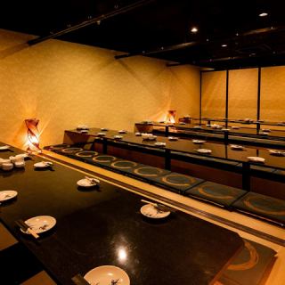 ご人数に応じて最適な宴会個室をご用意させていただきます！広々とした掘りごたつ個室は、窮屈感のない造りとなっておりますので、足を伸ばしてお寛ぎいただけます！会社宴会、歓迎会、送別会におすすめです！