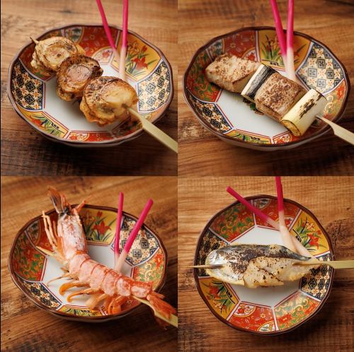 新鮮ぷりぷりの海の幸！旬の刺身と炙りで、旨みを余すことなく堪能できます。