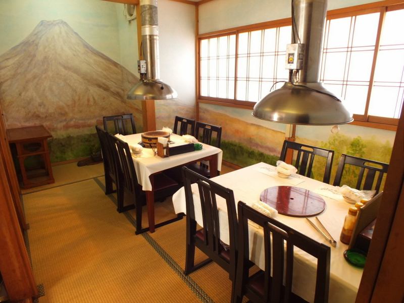 ◆在私人空间的烤肉日本肉我们准备了一个私人房间，可供5人最多8人使用。充满日本温暖的空间也被推荐用于招待。一变成受欢迎的座位，我们建议预约♪