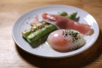 Milan style asparagus and smoked egg