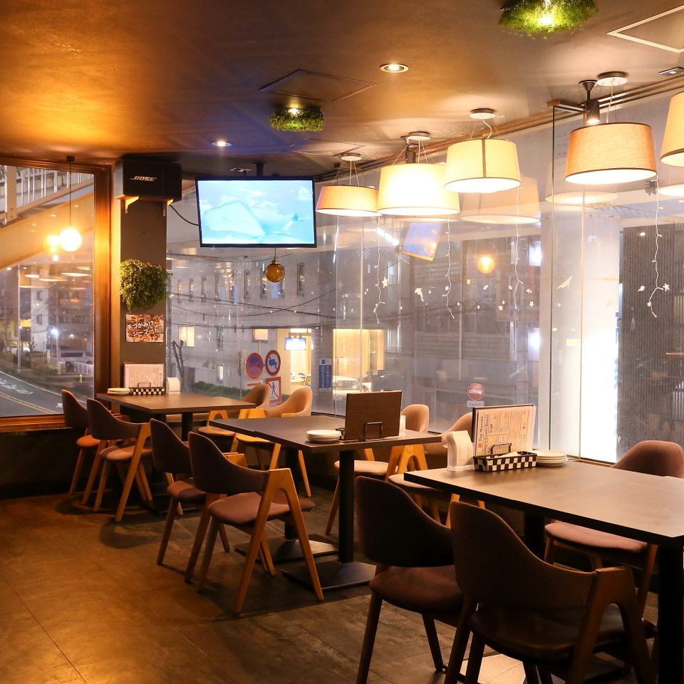 We can accommodate small or large parties. If you're looking for a banquet in Tsuchiura, come to our restaurant.