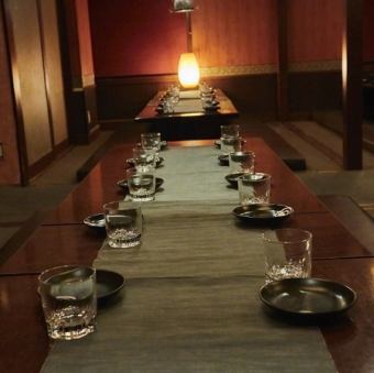 The private tatami room can accommodate up to 60 people! Recommended for large groups! Please use it in conjunction with our banquet course!