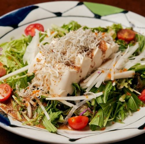 シャキシャキ!じゃこのゴマポンサラダ 各